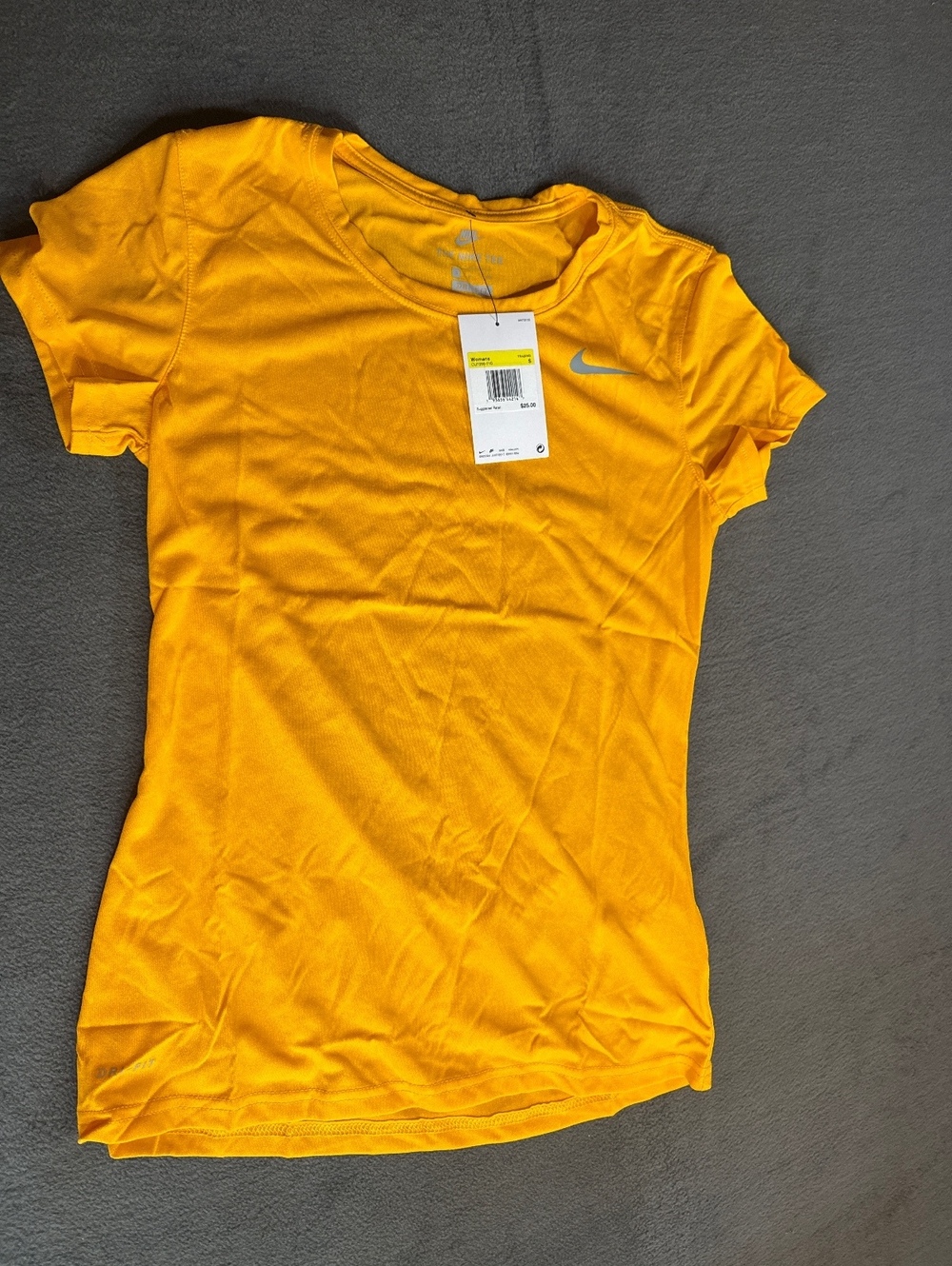 Nike size Small Women's Dri-FIT Training T-Shirt Size Small Yellow